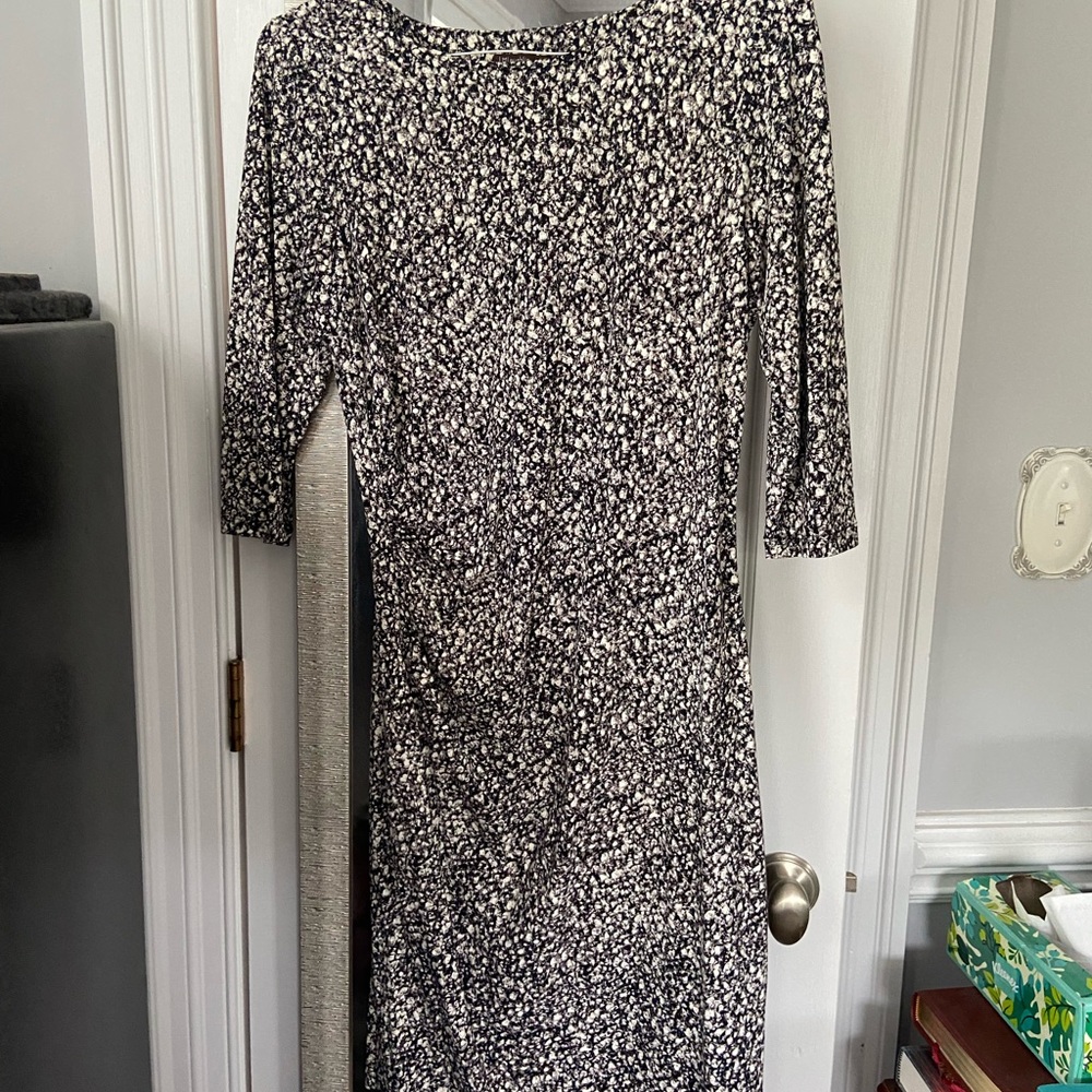 J. McLaughlin Black and White Sheath Dress 3/4 Sleeve